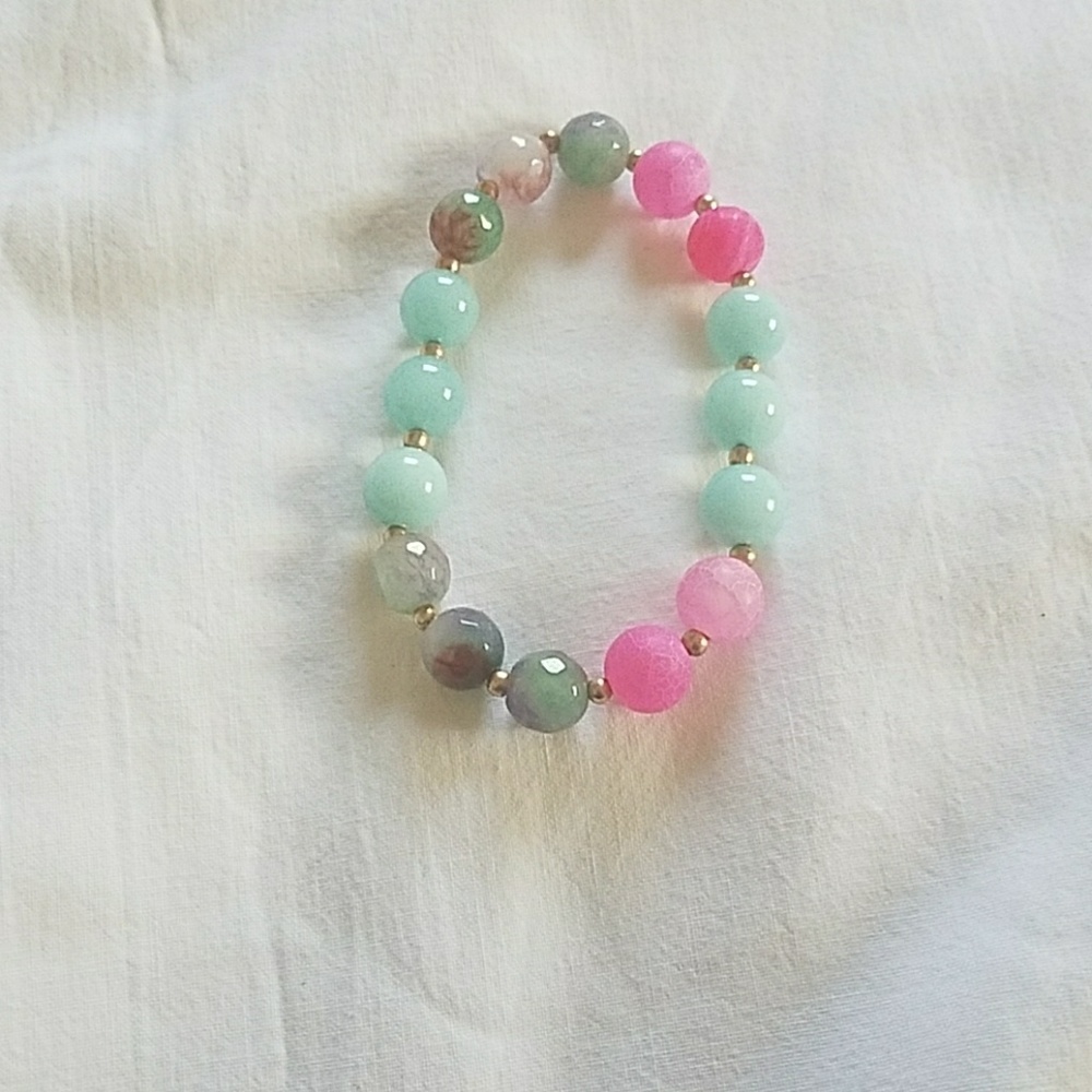 Beaded bracelets - Picture 2 of 4